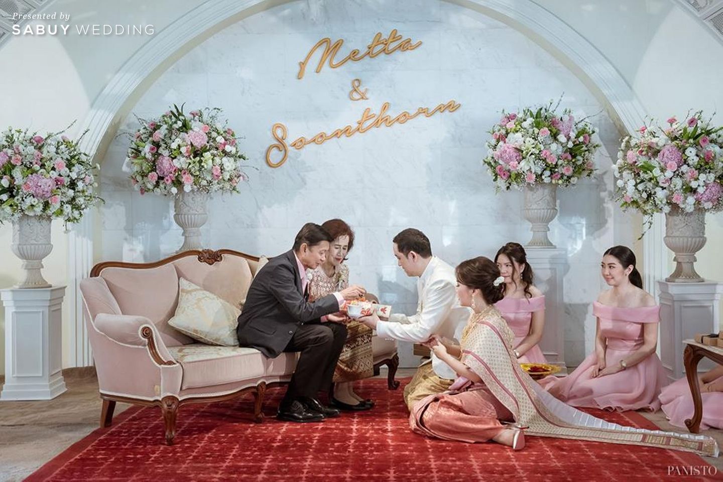 Primmrose Wedding Planner,Phothalai Leisure Park,สถานที่แต่งงาน,สถานที่จัดงานแต่งงาน,งานแต่งงาน,ตกแต่งงานแต่ง,จัดดอกไม้งานแต่ง,งานหมั้น,พิธีหมั้น,พิธีแต่งงาน,บ่าวสาว,ญาติผู้ใหญ่,ชุดไทย,ชุดหมั้น,เพื่อนเจ้าสาว,ชุดเพื่อนเจ้าสาว งานแต่งงานธีมสีชมพู หวานละมุนด้วยดอกไม้ by Primmrose Wedding Planner