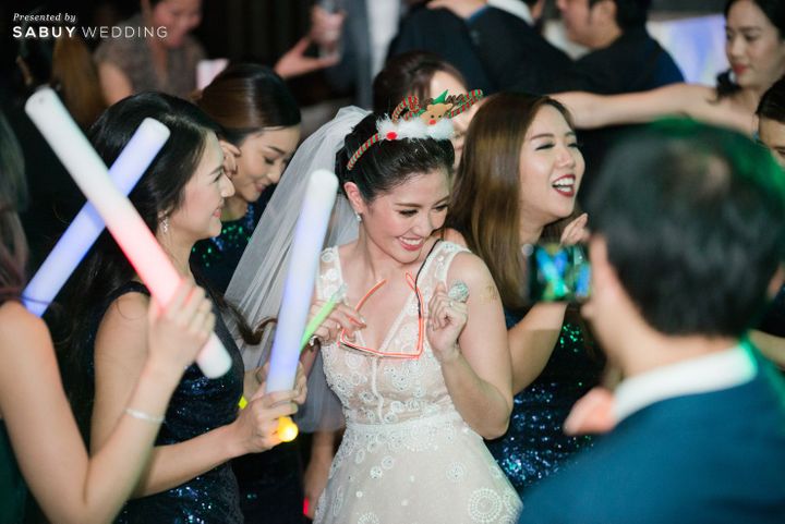 undefined รีวิวงานแต่งสวยแซ่บแบบ Modern Party กับธีมสี Midnight blue & Gray @ Le Meridien Bangkok