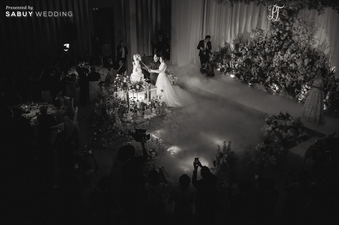 gunnerL.photography,Park Hyatt Bangkok,งานแต่งงาน,เจ้าบ่าว,เจ้าสาว,พิธีแต่งงาน,ช่างภาพงานแต่ง,ช่างภาพ,ช่างภาพแต่งงาน,สถานที่แต่งงาน,สถานที่จัดงานแต่งงาน,โรงแรม,รูปงานแต่ง,ถ่ายรูปแต่งงาน ปาร์ตี้งานแต่งสนุกได้ใจ พร้อมเซอร์ไพรส์สุดน่ารัก Photo by gunnerL.photography