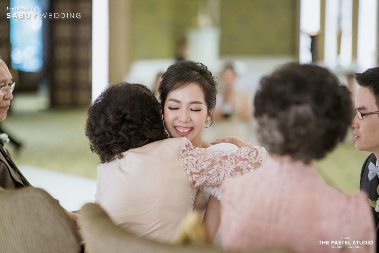 งานแต่งงาน,งานหมั้น,พิธีหมั้น,พิธีแต่งงาน,รูปงานแต่ง,เจ้าสาว,แม่เจ้าสาว,ช่างภาพ,ช่างภาพงานแต่ง,ช่างภาพแต่งงาน,The Pastel Studio 12 รูปงานแต่ง โมเม้นต์แม่ลูกสุดประทับใจ