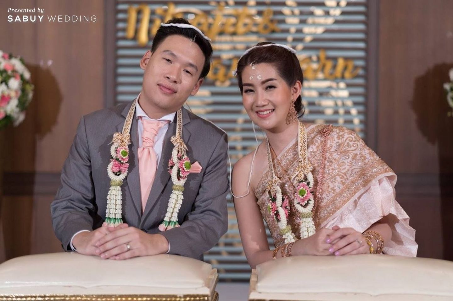 เจ้าสาว,เจ้าบ่าว,ชุดแต่งงาน,ชุดไทย,พิธีหมั้น รีวิวงานแต่งโรแมนติก ในธีมสุดชิค Sparkle Night @ Royal Orchid Sheraton Hotel & Towers