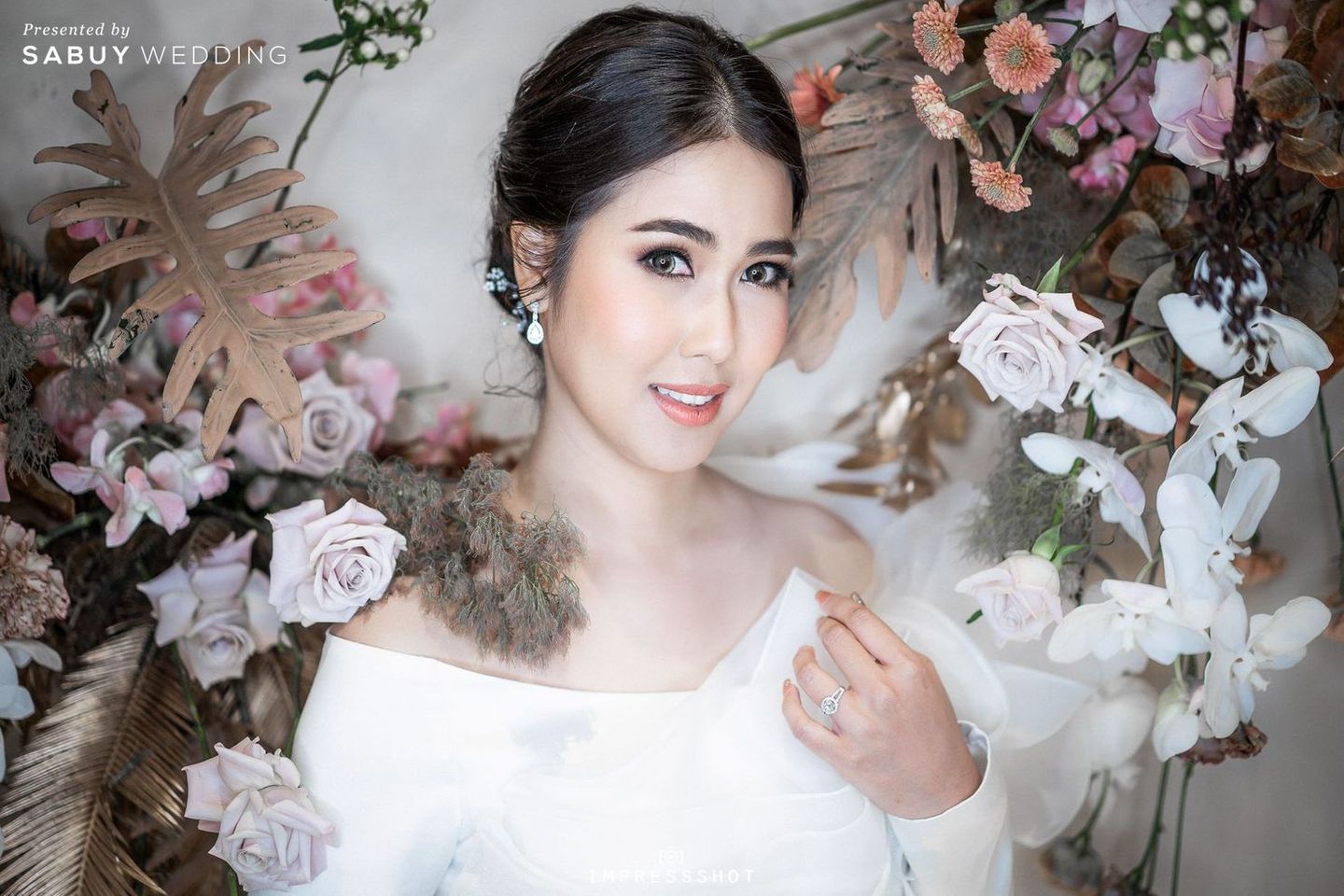 เจ้าสาว รีวิวงานแต่งสวย Glam เรียบหรู ธีมสีชมพูทอง @ Park Hyatt Bangkok