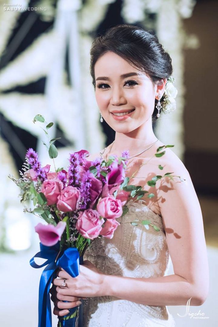 การ์ดแต่งงาน พรีเวดดิ้ง ชุดเจ้าสาว งานหมั้น backdrop งานแต่ง wedding planner organizer จัดดอกไม้งานแต่ง ชุดหมั้น สถานที่จัดงานแต่งงาน ร้านเช่าชุดแต่งงาน ช่างภาพงานแต่ง สถานที่ถ่ายพรีเวดดิ้ง รูปงานแต่ง พิธีหมั้น organizer planner ถ่ายรูปแต่งงาน รับจัดเลี้ยง สถานที่จัดงานแต่งงานเล็ก review งานแต่งงาน งานแต่ง outdoor ชุดบ่าวสาว งานแต่งตอนเช้า เวทีงานแต่ง งานแต่งชายทะเล งานแต่งริมทะเล ถ่ายภาพพรีเวดดิ้ง เรือนไทย ริมน้ำ งานแต่งริมทะเล งานแต่งในสวน แพคเกจแต่งงาน 40 ไอเดียช่อดอกไม้ Inspiration จากเจ้าสาวตัวจริง