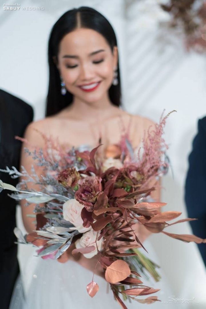 การ์ดแต่งงาน พรีเวดดิ้ง ชุดเจ้าสาว งานหมั้น backdrop งานแต่ง wedding planner organizer จัดดอกไม้งานแต่ง ชุดหมั้น สถานที่จัดงานแต่งงาน ร้านเช่าชุดแต่งงาน ช่างภาพงานแต่ง สถานที่ถ่ายพรีเวดดิ้ง รูปงานแต่ง พิธีหมั้น organizer planner ถ่ายรูปแต่งงาน รับจัดเลี้ยง สถานที่จัดงานแต่งงานเล็ก review งานแต่งงาน งานแต่ง outdoor ชุดบ่าวสาว งานแต่งตอนเช้า เวทีงานแต่ง งานแต่งชายทะเล งานแต่งริมทะเล ถ่ายภาพพรีเวดดิ้ง เรือนไทย ริมน้ำ งานแต่งริมทะเล งานแต่งในสวน แพคเกจแต่งงาน 40 ไอเดียช่อดอกไม้ Inspiration จากเจ้าสาวตัวจริง
