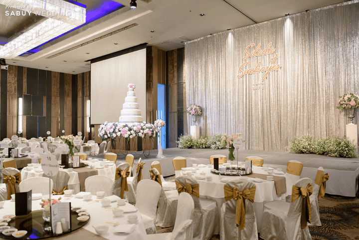  รีวิวงานแต่งหวานด้วยดอกไม้ สวยละมุนใจในธีมชมพูทอง @ Reniassance bangkok ratchaprasong  hotel