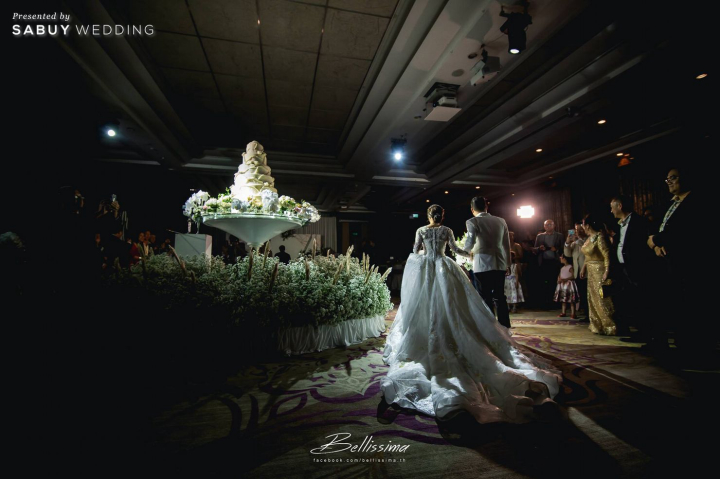 เค้กแต่งงาน,แต่งงาน,เจ้าบ่าว,เจ้าสาว รีวิวงานแต่ง Minimal Style สวยเรียบง่ายด้วยธีมขาวทอง @ Sofitel Bangkok Sukhumvit