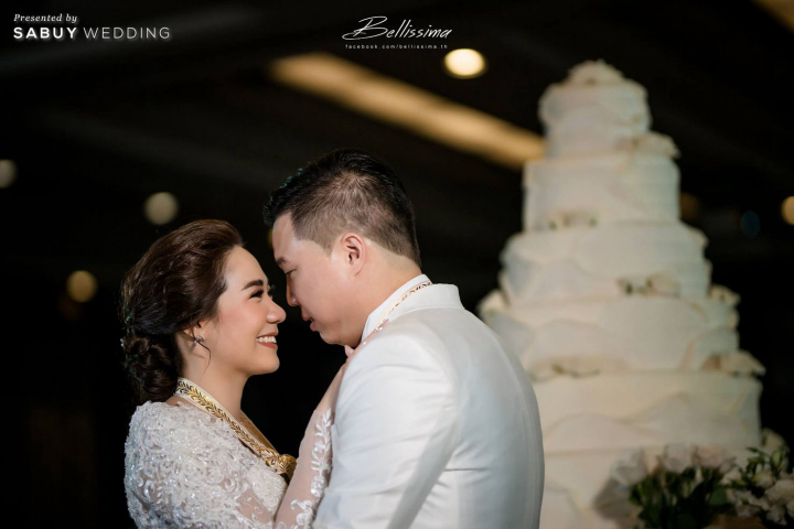เค้กแต่งงาน,แต่งงาน,เจ้าบ่าว,เจ้าสาว รีวิวงานแต่ง Minimal Style สวยเรียบง่ายด้วยธีมขาวทอง @ Sofitel Bangkok Sukhumvit