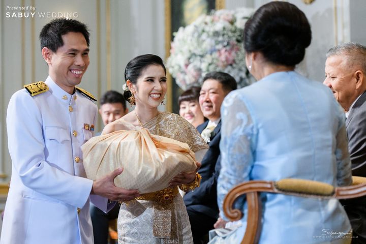 พิธีแต่งงาน,เจ้าบ่าว,เจ้าสาว,ดอกไม้เจ้าสาว,งานหมั้น รีวิวงานแต่งฉบับเจ้าสาว #ทีมSabuy จัดงานสวยได้ แม้อยู่เมืองนอก @ Mandarin Oriental Bangkok