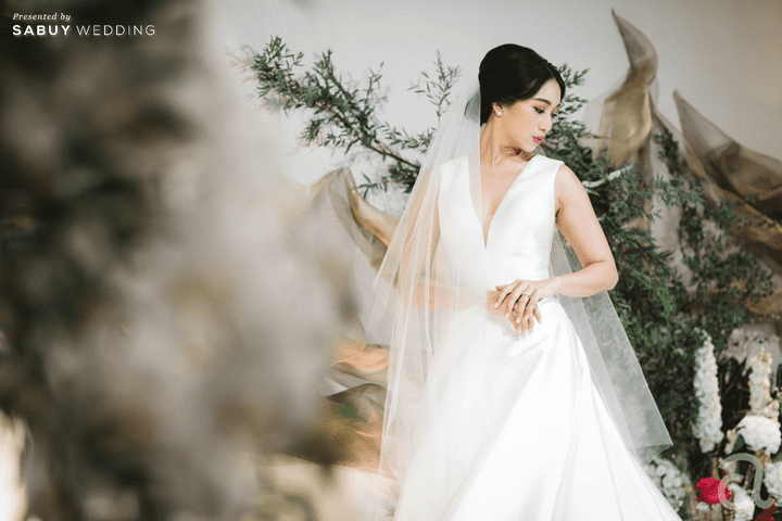 เจ้าสาว,ชุดเจ้าสาว รีวิวงานแต่งเช้าเลี้ยงเที่ยง ตกแต่งเรียบง่าย ได้งานโก้หรู @ Park Hyatt Bangkok
