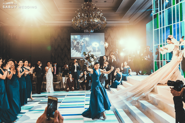  รีวิวงานแต่งสวยโมเดิร์น ดูคลาสสิก กับกิมมิคธีมงานยุค 90 @ Siam Kempinski hotel