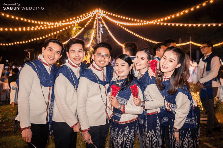  “สุวรรณบุพผาคราม” ชุดเจ้าสาวเมืองสกลฯ สวยออร่า งามสง่าแม้ไม่ใช่ชุดสีขาว