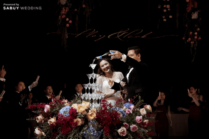 main	prewedding พรีเวดดิ้งสถานที่แต่งงาน การ์ดแต่งงาน พรีเวดดิ้ง ชุดเจ้าสาว งานหมั้น backdrop งานแต่ง wedding planner organizer จัดดอกไม้งานแต่ง ชุดหมั้น สถานที่จัดงานแต่งงาน ร้านเช่าชุดแต่งงาน ช่างภาพงานแต่ง สถานที่ถ่ายพรีเวดดิ้ง รูปงานแต่ง พิธีหมั้น organizer planner ถ่ายรูปแต่งงาน รับจัดเลี้ยง สถานที่จัดงานแต่งงานเล็ก review งานแต่งงาน งานแต่ง outdoor ชุดบ่าวสาว งานแต่งตอนเช้า เวทีงานแต่ง งานแต่งชายทะเล งานแต่งริมทะเล ถ่ายภาพพรีเวดดิ้ง เรือนไทย ริมน้ำ งานแต่งริมทะเล งานแต่งในสวน แพคเกจแต่งงาน 	แต่งงาน งานแต่งงาน วางแผนแต่งงาน  พรีเวดดิ้ง ถ่ายพรีเวดดิ้ง เวดดิ้ง ช่างภาพ ช่างภาพแต่งงาน โรงแรม  ชุดแต่งงาน เครื่องประดับ เทรนด์ชุดแต่งงาน งานเลี้ยง ค็อกเทล ของชำร่วย พิธีกรงานแต่ง พิธีแต่งงาน พิธีแต่งงานแบบไทย แหวนแต่งงาน เพชร แหวนเพชร ท่องเที่ยว คู่รัก ฮันนีมูน สโมสร แต่งหน้าเจ้าสาว ช่างแต่งหน้า จัดงานแต่ง เตรียมงานแต่ง ถ่ายวิดีโอ พรีเซนเทชั่นแต่งงาน ชุดเพื่อนเจ้าสาว ชุดเดรส ซุ้มแต่งงาน ดอกไม้ ธีมงานแต่ง make up เจ้าบ่าว ชุดเจ้าบ่าว รองเท้าเจ้าสาว  ตกแต่งงานแต่ง photo-booth โต๊ะจีน จัดงานแต่งงาน แฟชั่นชุดเจ้าสาว  ของรับไหว้ ของรับไหว้งานแต่ง ชุดไทย เรือนไทย ท่องเที่ยว ที่พัก คู่รัก ฮันนีมูน ทริป เพื่อนเจ้าสาว ของชำร่วยงานแต่ง ไอเดียของชำร่วย ช่อดอกไม้เจ้าสาว ดอกไม้เจ้าสาว  พร๊อพ แบคดรอป  เวดดิ้งแพลนเนอร์ ชุดเดรสลูกไม้  พรีเวดดิ้งญี่ปุ่น สถานที่แต่งงานดาดฟ้า สถานที่แต่งงาน rooftop  รีวิวงานแต่งสวยพีค สไตล์ Western กับเวทีงานแต่งกลางห้อง! @Conrad Bangkok
