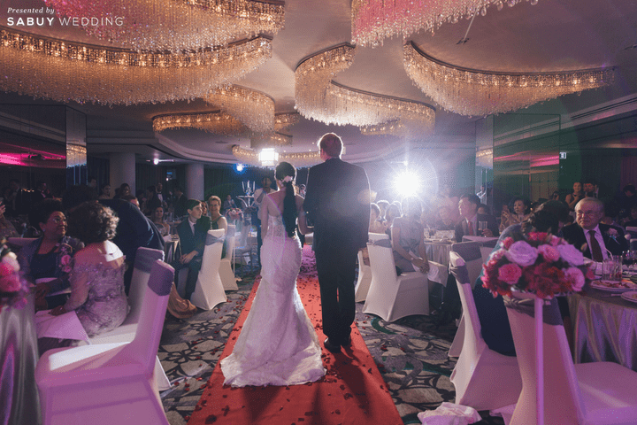  รีวิวงานแต่งริมน้ำโรแมนติก สวยมีกิมมิคด้วยธีมสีฟ้าน้ำเงิน @ Chatrium Hotel Riverside Bangkok