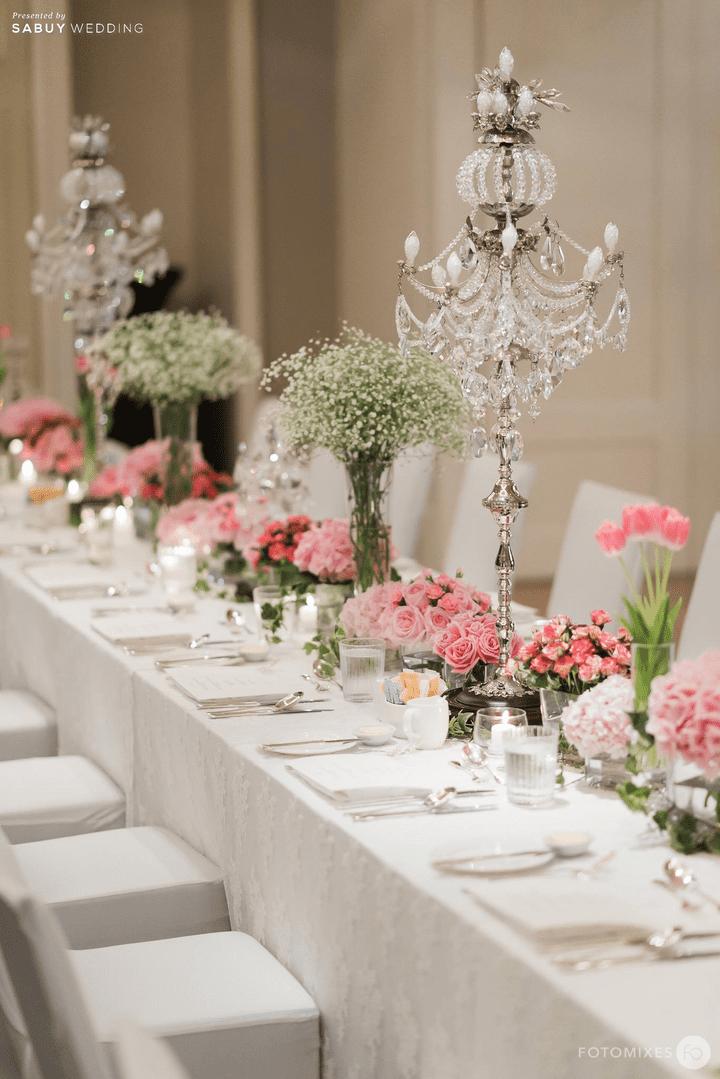 พิธีหมั้น,ตกแต่งงานแต่งงาน,Grand Hyatt Erawan Bangkok รีวิวงานหมั้นแสนโรแมนติก สวยคลาสสิกด้วยดอกไม้และแสงเทียน @ Grand Hyatt Erawan Bangkok