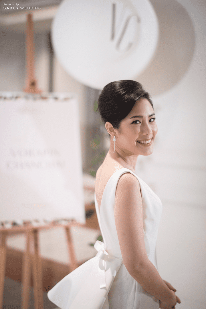  รีวิวงานแต่งสวยชิค โรแมนติกไปกับงานหมั้นแสง Daylight @ Bangkok Marriott Marquis Queen's Park