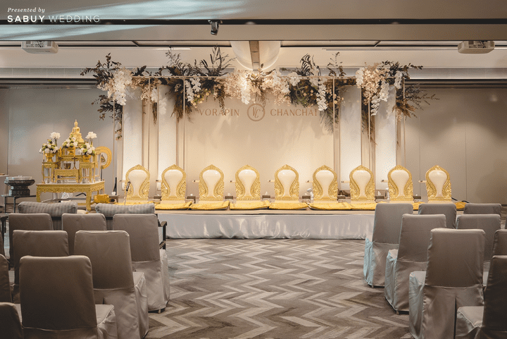  รีวิวงานแต่งสวยชิค โรแมนติกไปกับงานหมั้นแสง Daylight @ Bangkok Marriott Marquis Queen's Park