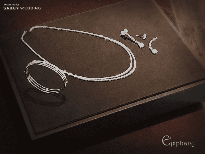 เปล่งประกายที่สุดในวันสำคัญ ด้วย 'Epiphany Jewelry' แหวนแต่งงานระดับพรีเมียมที่คู่บ่าวสาวบอกต่อ
