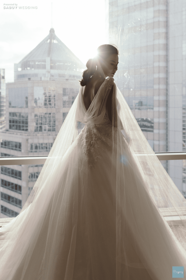 ชุดแต่งงาน,ชุดเจ้าสาว,เจ้าสาว รีวิวงานแต่งสวยปังดูดี ด้วยโทนสีและจอ LED สุดอลัง @ Conrad Bangkok 