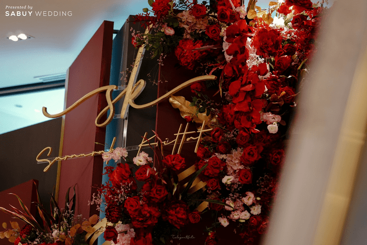 backdrop,ตกแต่งงานแต่ง,ออแกไนเซอร์ รีวิวงานแต่งสวยปังดูแพง กับโทนสี Red Burgundy @ Chatrium Hotel Riverside Bangkok