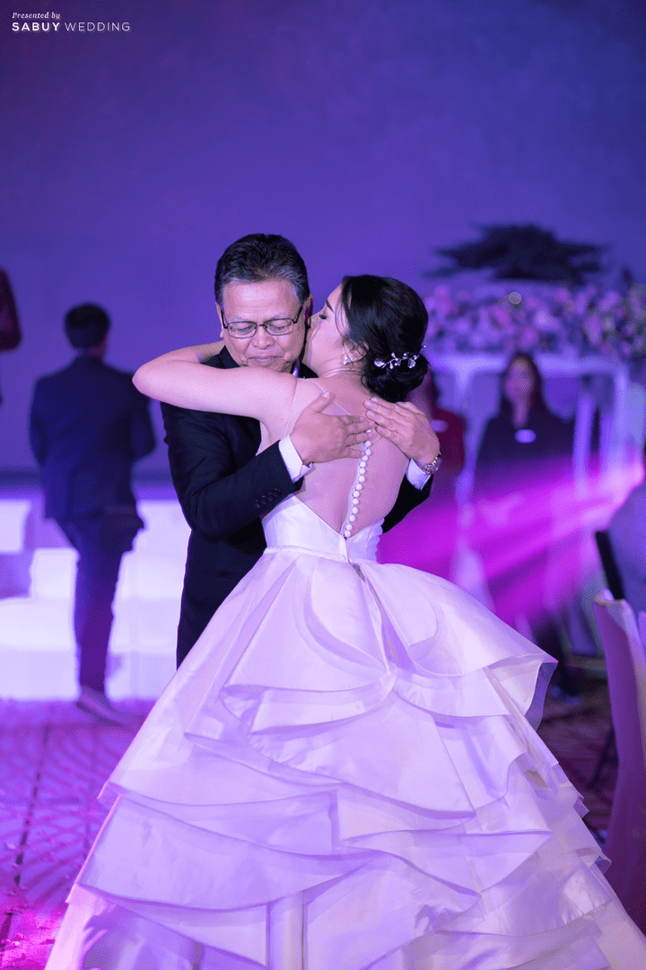ชุดแต่งงานเจ้าสาว รีวิวงานแต่ง Minimal in Lavender เก๋ไม่ซ้ำใครสไตล์ Go Green @ SO/BANGKOK