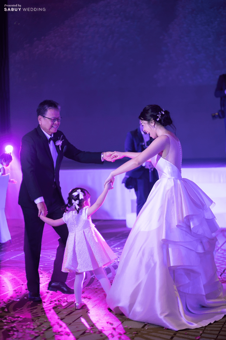 ชุดแต่งงานเจ้าสาว รีวิวงานแต่ง Minimal in Lavender เก๋ไม่ซ้ำใครสไตล์ Go Green @ SO/BANGKOK