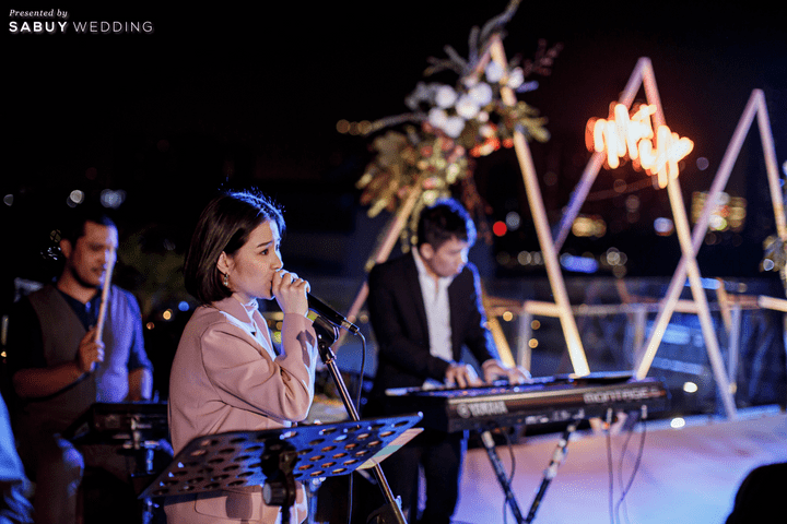  รีวิวงานแต่งอบอุ่นสไตล์ Tropical ปาร์ตี้สนุกบน Rooftop @ Hotel Once Bangkok