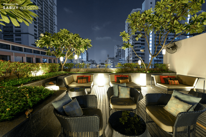  amBar รูฟท็อปบาร์สุดชิล บรรยากาศเป็นกันเองบนชั้น 8 @โรงแรม Four Point by Sheraton