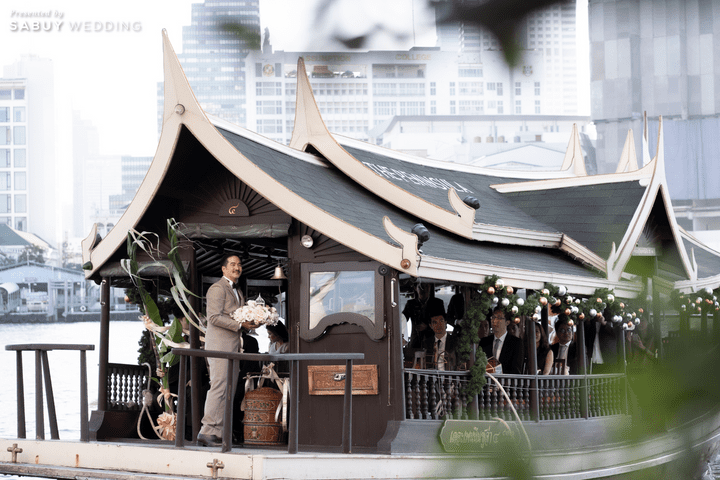 เจ้าบ่าว,สถานที่จัดงานแต่งงาน รีวิวงานแต่งริมน้ำชวนฝัน สวยอลังการ ได้งานครบทุกพิธี @The Peninsula Bangkok 