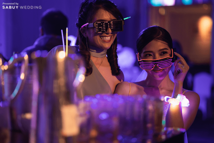  รีวิวงานแต่งเน้นปาร์ตี้ เพิ่มดีกรีความมันส์ด้วย Motion Graphic @ Mandarin Oriental Bangkok
