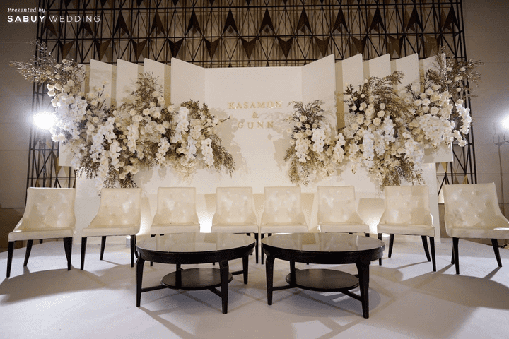  รีวิวงานแต่ง 2 สไตล์ สวยเด่นด้วยดีเทลกล้วยไม้ Phalaenopsis โดย  PaR Wedding Planner @ Siam kempinski Hotel