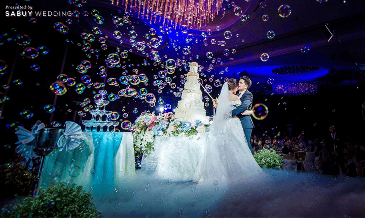  CDC Crystal Grand Ballroom ห้องจัดเลี้ยงสุดตระการตา กับแพ็กเกจแต่งงานสุดพิเศษ เริ่มต้นเพียง 350,000 บาท!