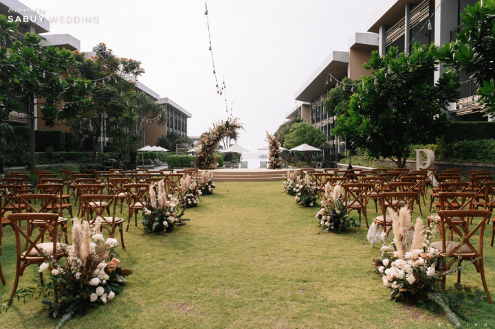 รีวิวงานแต่งที่แพลนแบบเก๋ๆ จัดทั้งริมทะเล สวนสวยและห้องหรูใน 1 วัน @ Renaissance Pattaya Resort & Spa