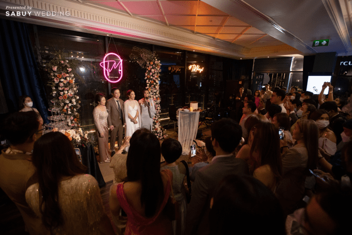  รีวิวงานแต่งสุดเก๋ 'Hidden Gems รูฟท็อป' สำหรับบ่าวสาวสายปาร์ตี้ดื่มหนัก @SKYVIEW Hotel Bangkok (EMDistrict)