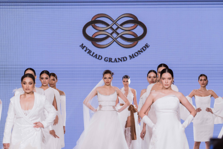  ส่องลุคชุดเจ้าสาว 'แอนโทเนีย' Miss Universe Thailand 2023 หุ่นปัง สวยเป๊ะมาก!