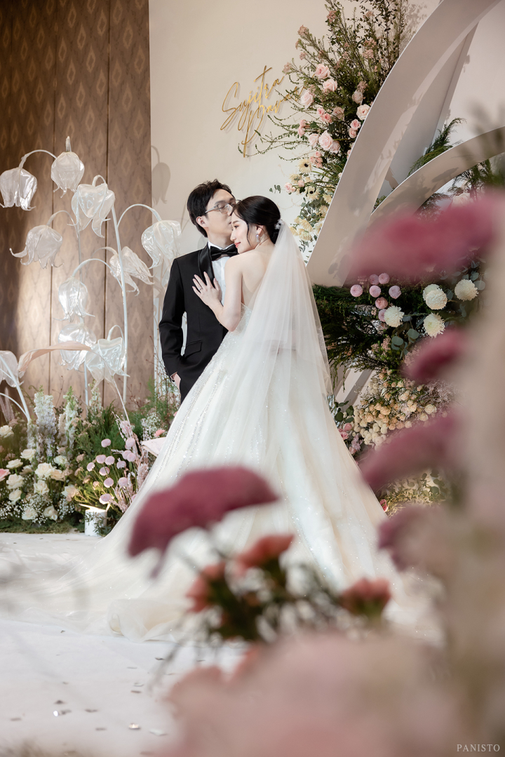  รีวิวงานแต่งธีม Lily of the Valley อุ่นไอความรักในทุ่งดอกไม้ by Mahassajan Wedding