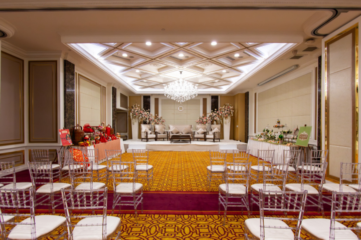The Berkeley Hotel Pratunam สถานที่แต่งงานกลางเมือง ห้องจัดเลี้ยงหรูโอ่อ่า ในราคาสุดคุ้ม!