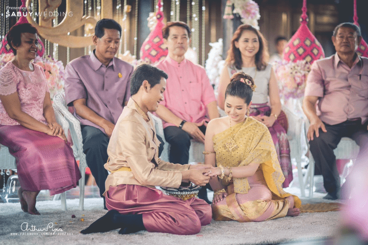  รีวิวงานแต่ง 2 สไตล์ พิธีหมั้นไทยแท้ พิธีฉลองสวยจัดเต็ม! By Love Indeed The Wedding Planner and Decoration
