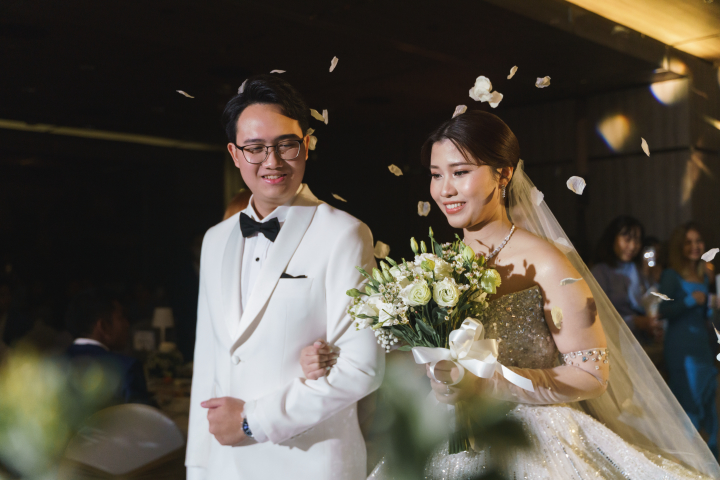  รีวิวงานแต่งมินิมอลโทนสี Natural เนรมิตงานจากความชอบและใส่ใจแขก @Impact Wedding