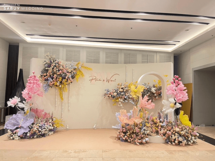  รีวิวงานแต่งละมุนสดใส ด้วยดอกไม้หลากสีและ Big Flower @S31 Sukhumvit Hotel