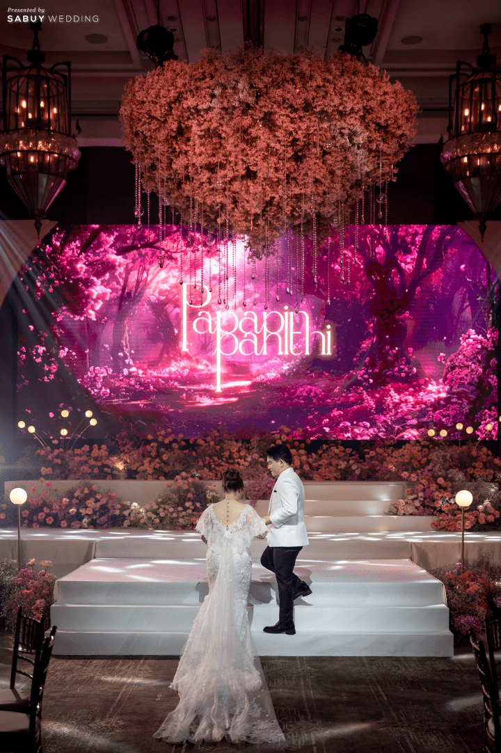  รีวิวงานแต่งสวยหรูหรา อลังการด้วยจอ LED พร้อมกิมมิกจากเทศกาลทานาบาตะ by PaR Wedding Planner 