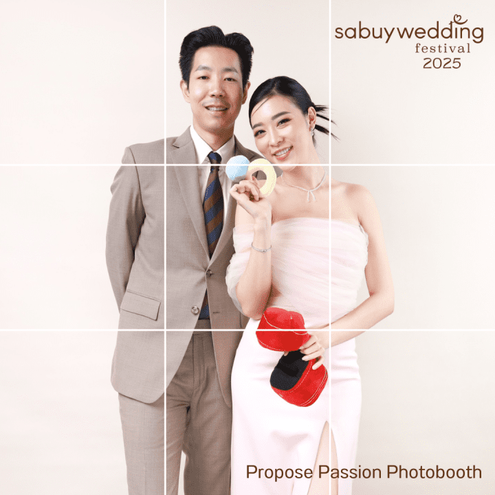  40 ไอเดียท่าโพสบ่าวสาว จากผลงานช่างภาพและ Photo booth @SabuyWedding Festival 2025