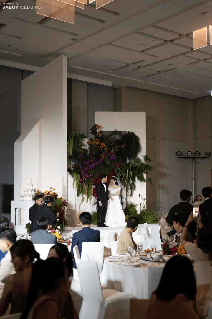  รีวิวงานแต่งดีเทลจัดจ้านของเจ้าสาวนักจัดดอกไม้ @Courtyard by Marriott Bangkok Suvarnabhumi Airport