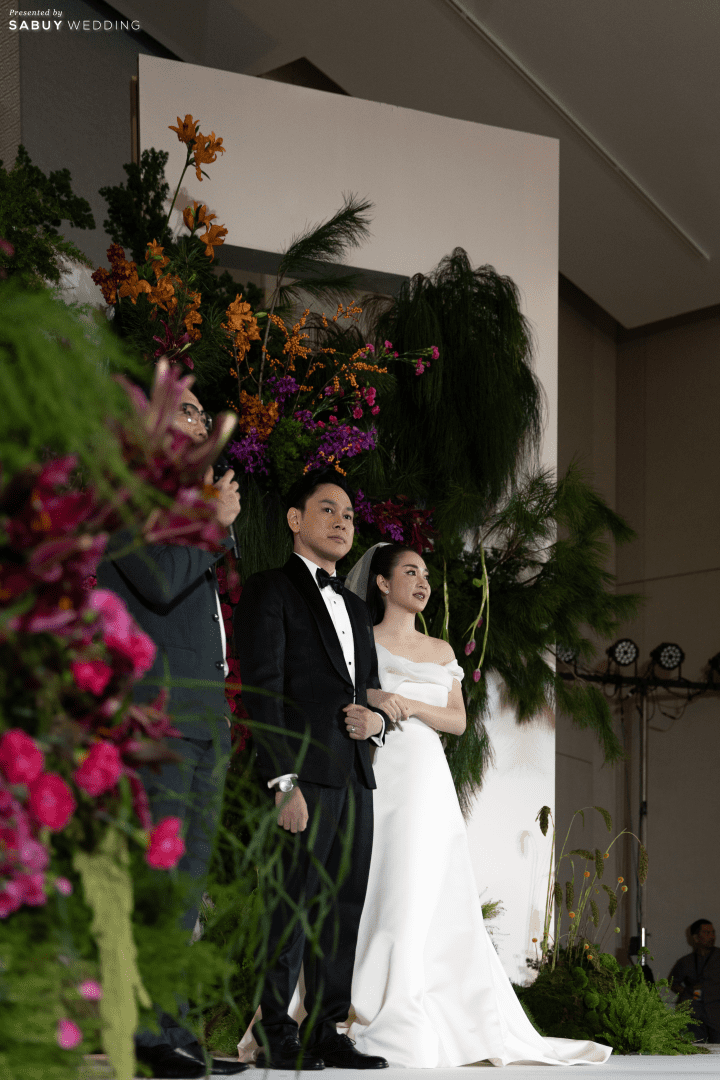  รีวิวงานแต่งดีเทลจัดจ้านของเจ้าสาวนักจัดดอกไม้ @Courtyard by Marriott Bangkok Suvarnabhumi Airport