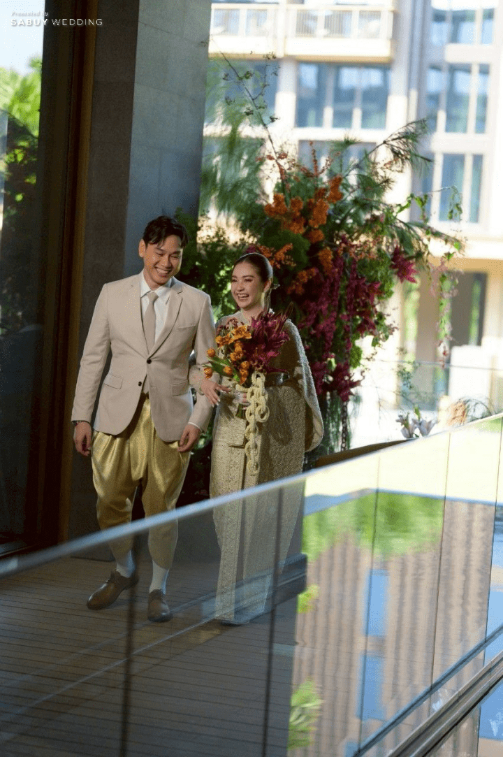  รีวิวงานแต่งดีเทลจัดจ้านของเจ้าสาวนักจัดดอกไม้ @Courtyard by Marriott Bangkok Suvarnabhumi Airport