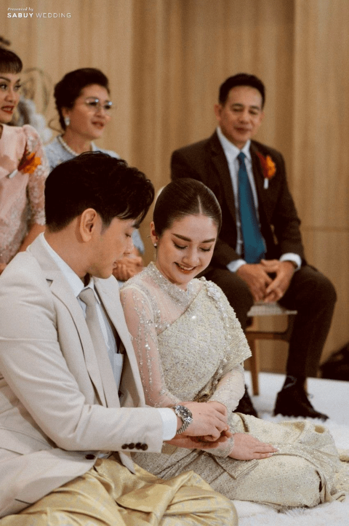  รีวิวงานแต่งดีเทลจัดจ้านของเจ้าสาวนักจัดดอกไม้ @Courtyard by Marriott Bangkok Suvarnabhumi Airport
