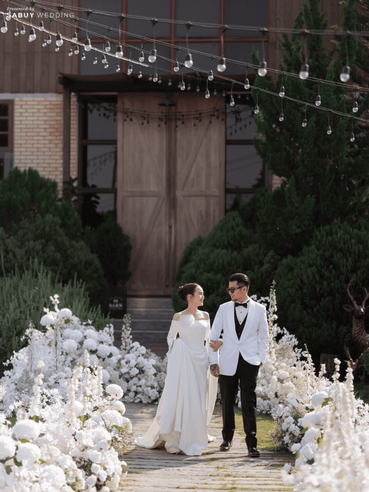  รีวิวงานแต่งฟีลสวนในฝันสไตล์ Homey เก็บทุกโมเมนต์ที่ออกแบบด้วยหัวใจ @BARN KlongSuan