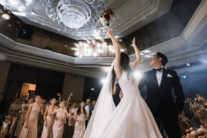  รีวิวงานแต่งวิวริมแม่น้ำ กลิ่นอายอิตาลีในโทนสีฤดูใบไม้ผลิ @The Peninsula Bangkok