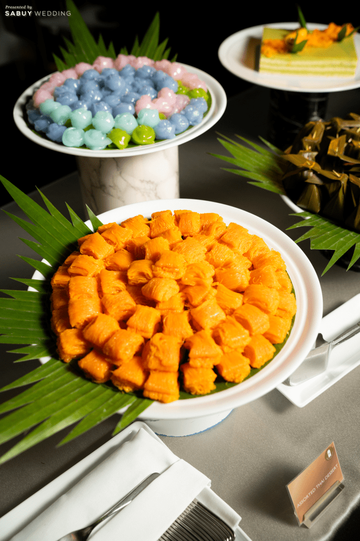  รีวิวงานแต่ง Sustainable เนรมิตสวนดอกไม้ธีมสีม่วงไลแลค-พีช @Chatrium Grand Bangkok