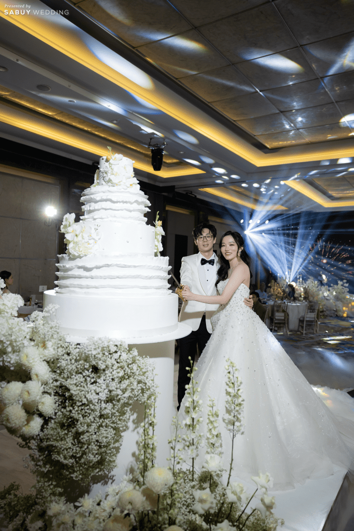  รีวิวงานแต่งธีม White on White สุดโรแมนติก เต็มไปด้วยโมเมนต์ที่อบอุ่นหัวใจ @Sofitel Bangkok Sukhumvit