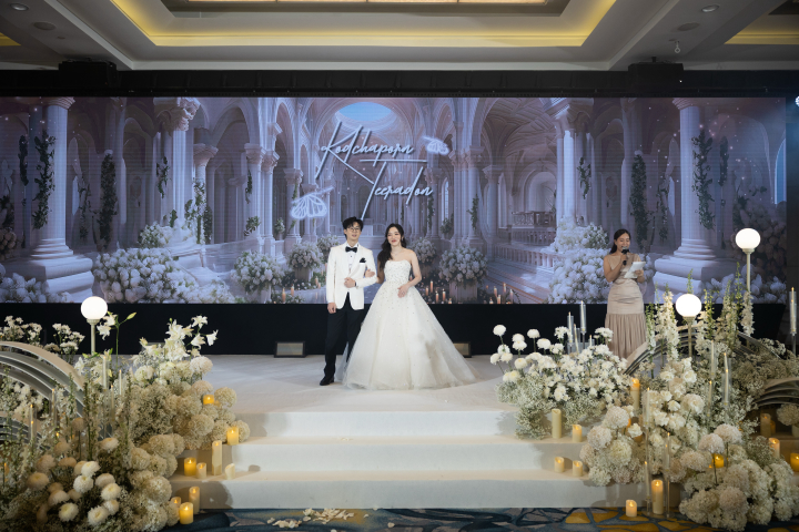  รีวิวงานแต่งธีม White on White สุดโรแมนติก เต็มไปด้วยโมเมนต์ที่อบอุ่นหัวใจ @Sofitel Bangkok Sukhumvit